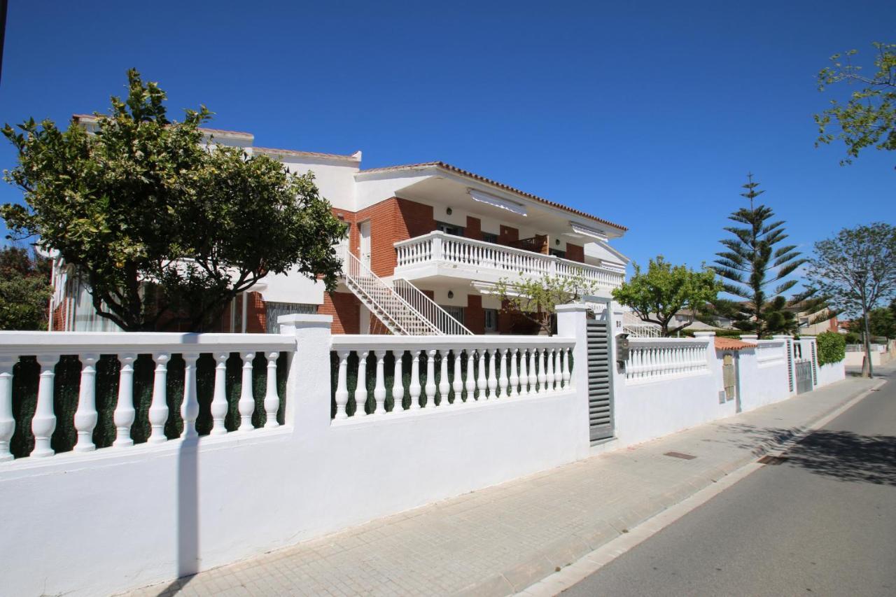 Casa Rosales 2 Apartment Cambrils Bagian luar foto